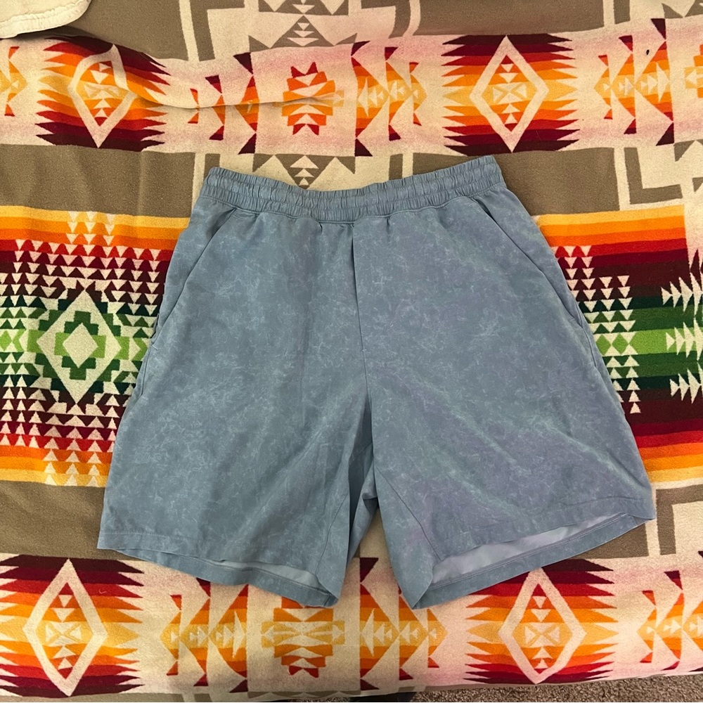 Lululemon pace breaker lined 7”